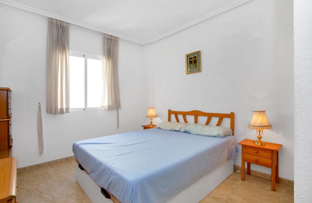 Rynek wtórny - Apartament - Torrevieja - Playa de los Locos
