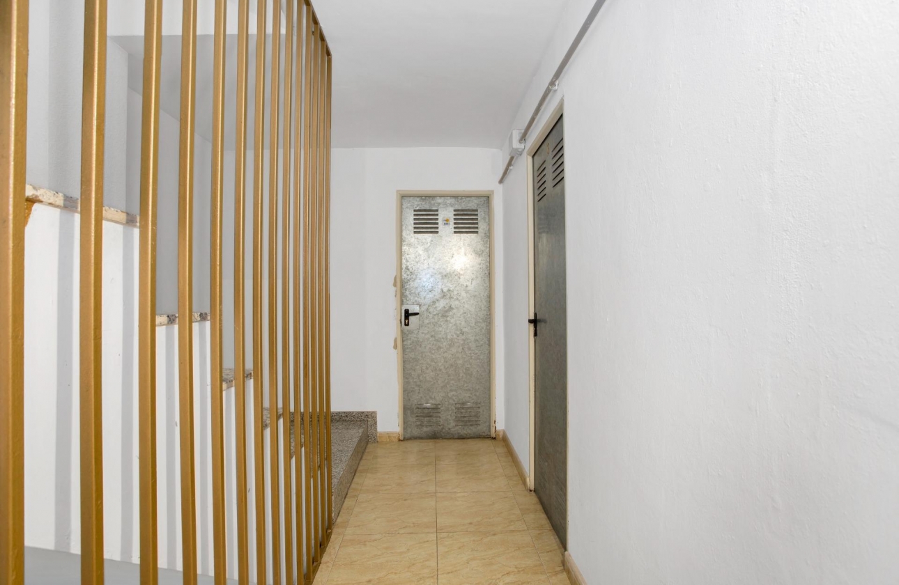Rynek wtórny - Apartament - Torrevieja - Playa de los Locos