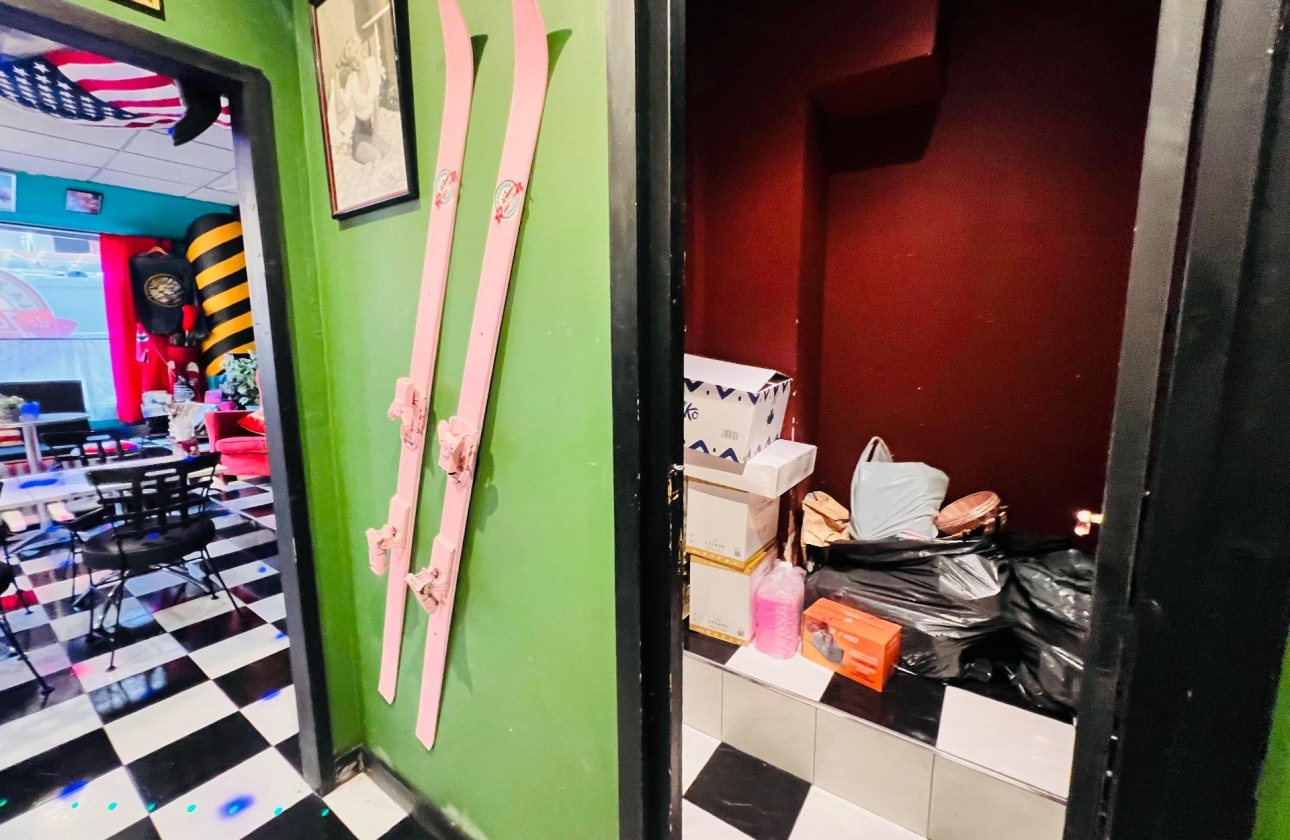 Reventa - Commercial Unit - Torrevieja