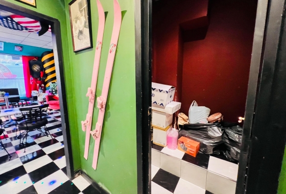 Reventa - Commercial Unit - Torrevieja