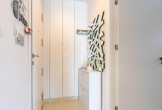 Resale - Apartment - Torrevieja - Estacion de autobuses