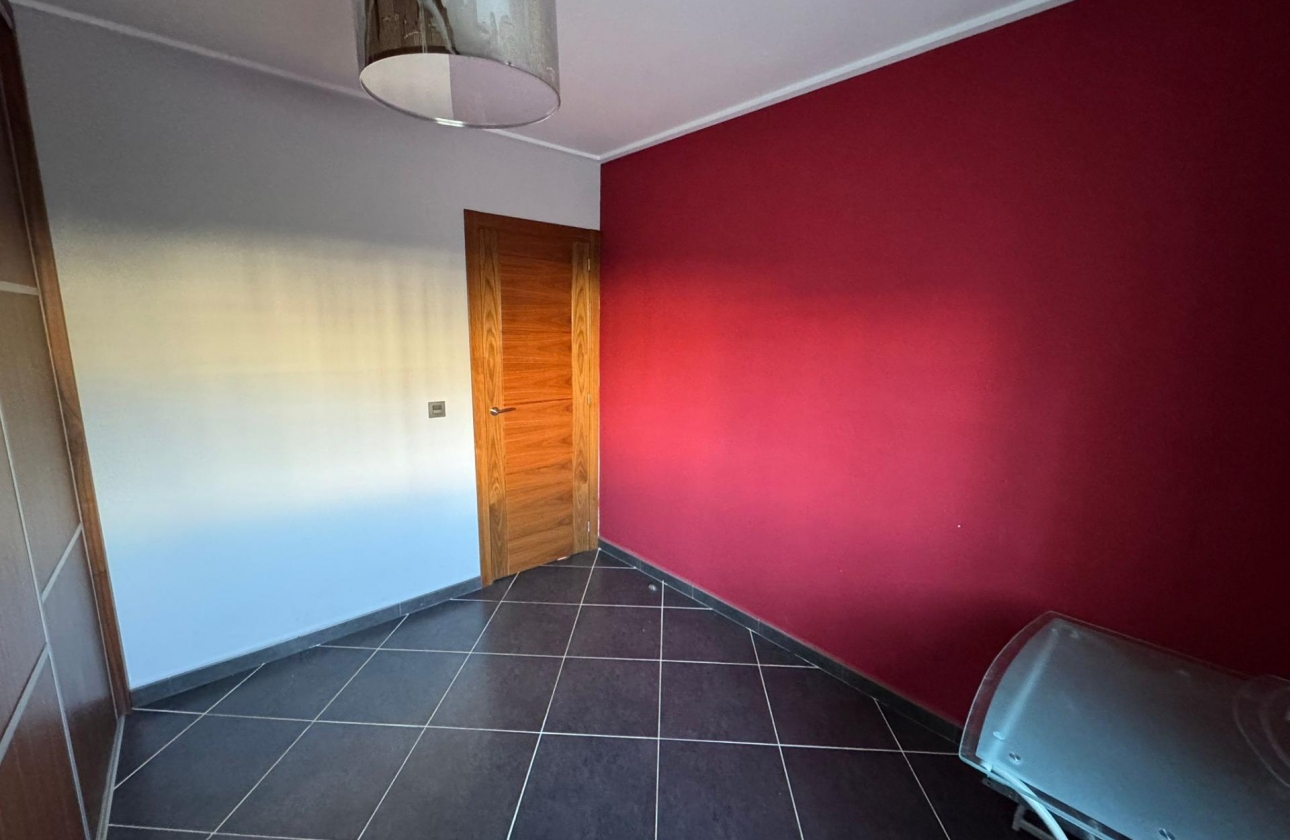 Resale - Villa - Torrevieja - San Luis