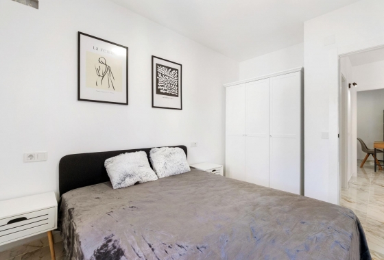 Resale - Villa - Torrevieja - El Chaparral