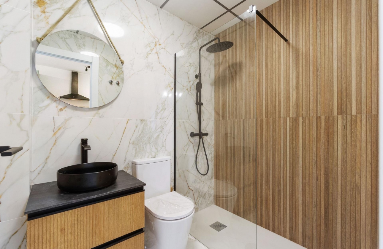 Resale - Villa - Torrevieja - El Chaparral