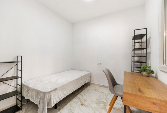 Resale - Villa - Torrevieja - El Chaparral