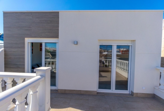 Resale - Villa - Torrevieja - El Chaparral
