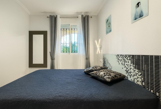 Resale - Apartment - Orihuela Costa - Altos de Campoamor