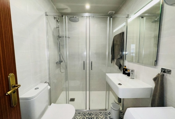 Resale - Apartment - Torrevieja - La Mata