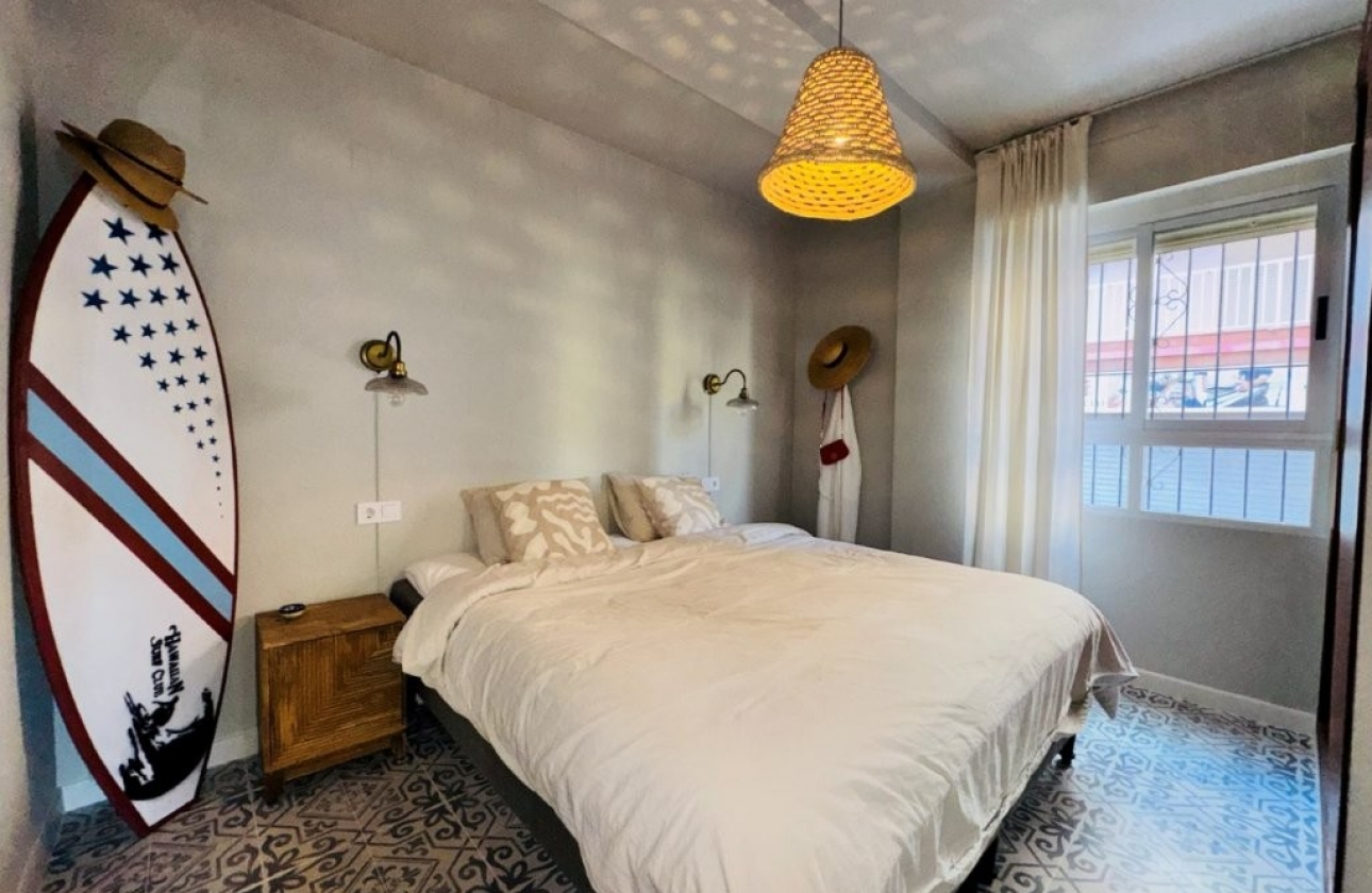 Resale - Apartment - Torrevieja - La Mata