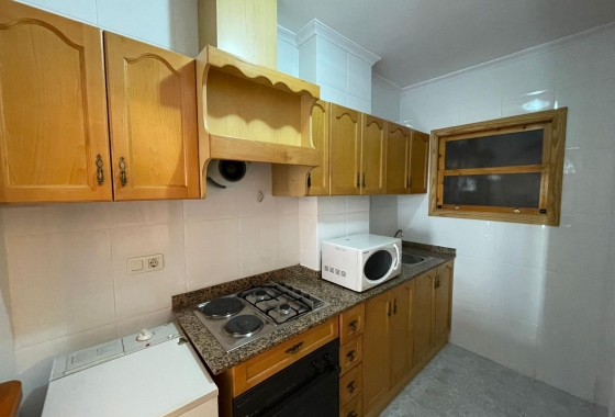 Resale - Studio - Torrevieja - Estacion de autobuses