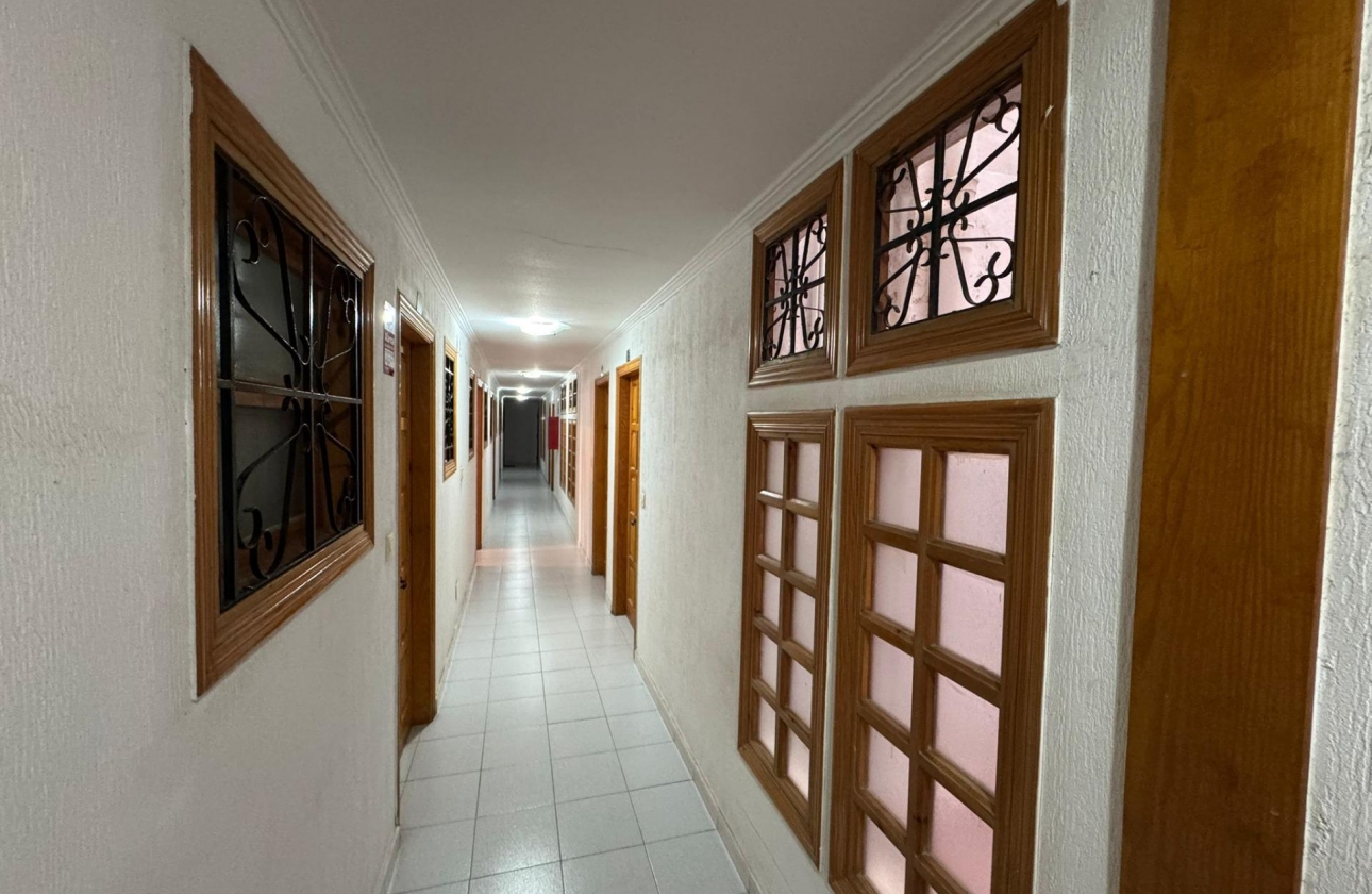 Resale - Studio - Torrevieja - Estacion de autobuses