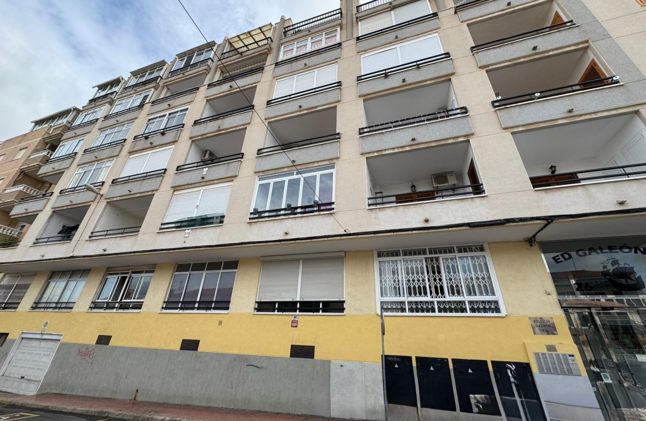 Resale - Studio - Torrevieja - Estacion de autobuses