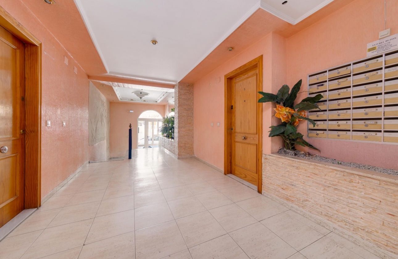 Resale - Apartment - Torrevieja - Playa del Cura