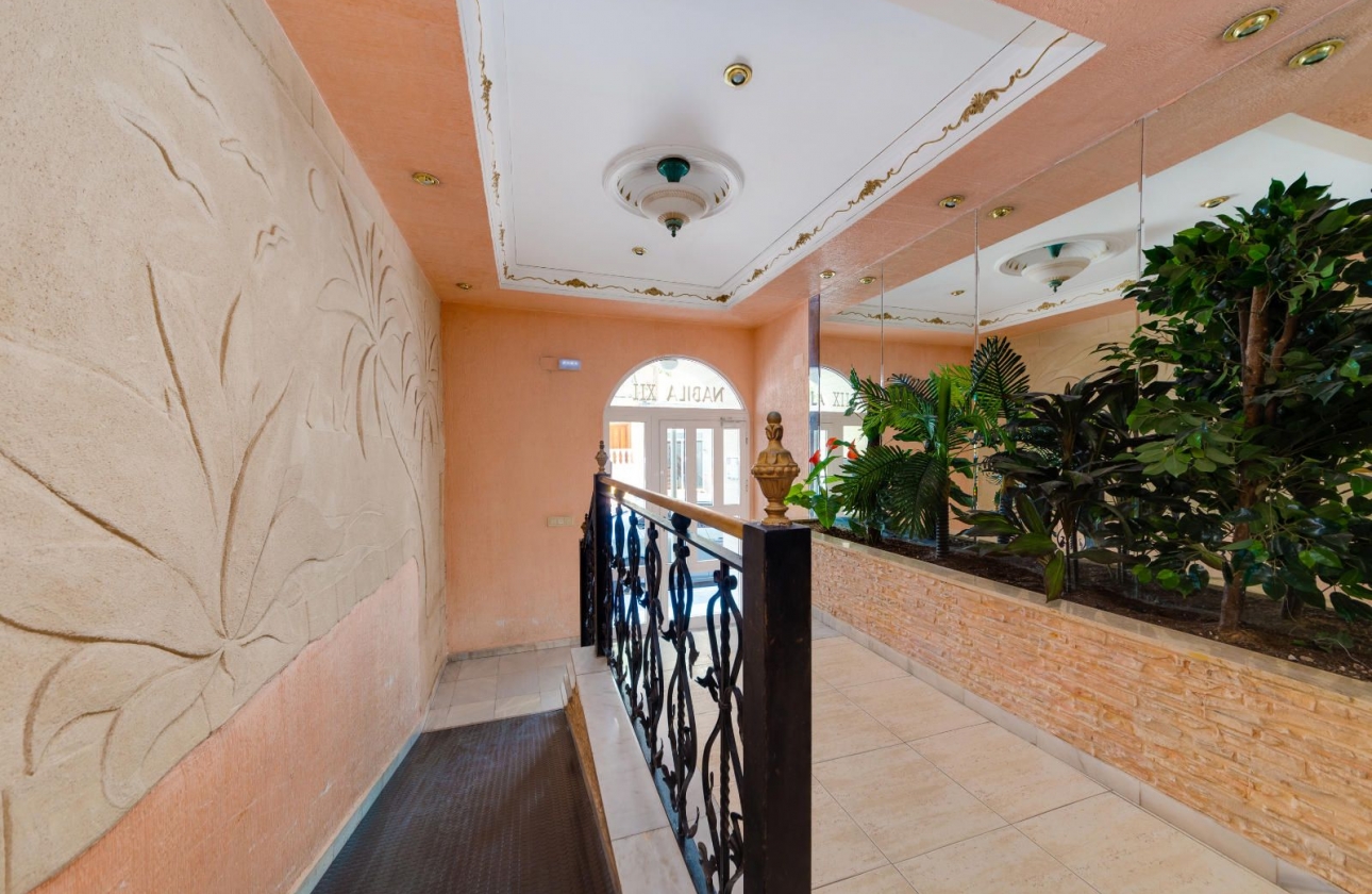 Resale - Apartment - Torrevieja - Playa del Cura