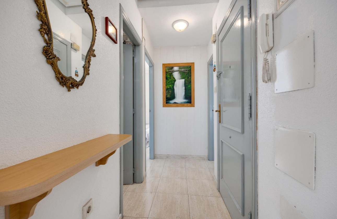 Resale - Apartment - Torrevieja - Playa del Cura