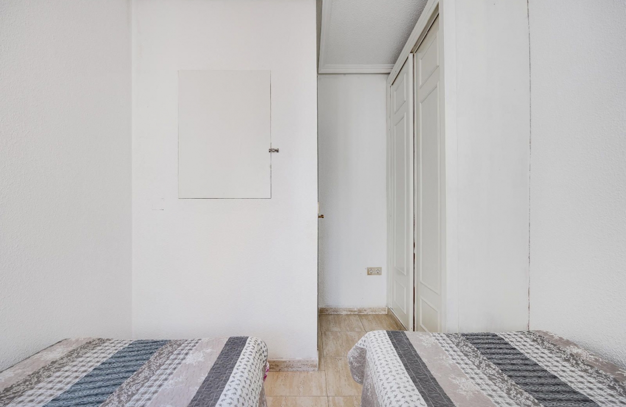 Resale - Apartment - Torrevieja - Playa del Cura
