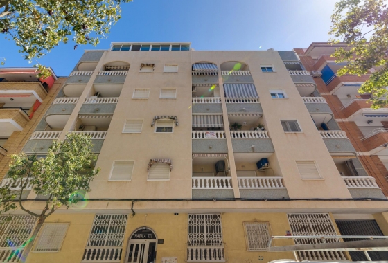 Resale - Apartment - Torrevieja - Playa del Cura