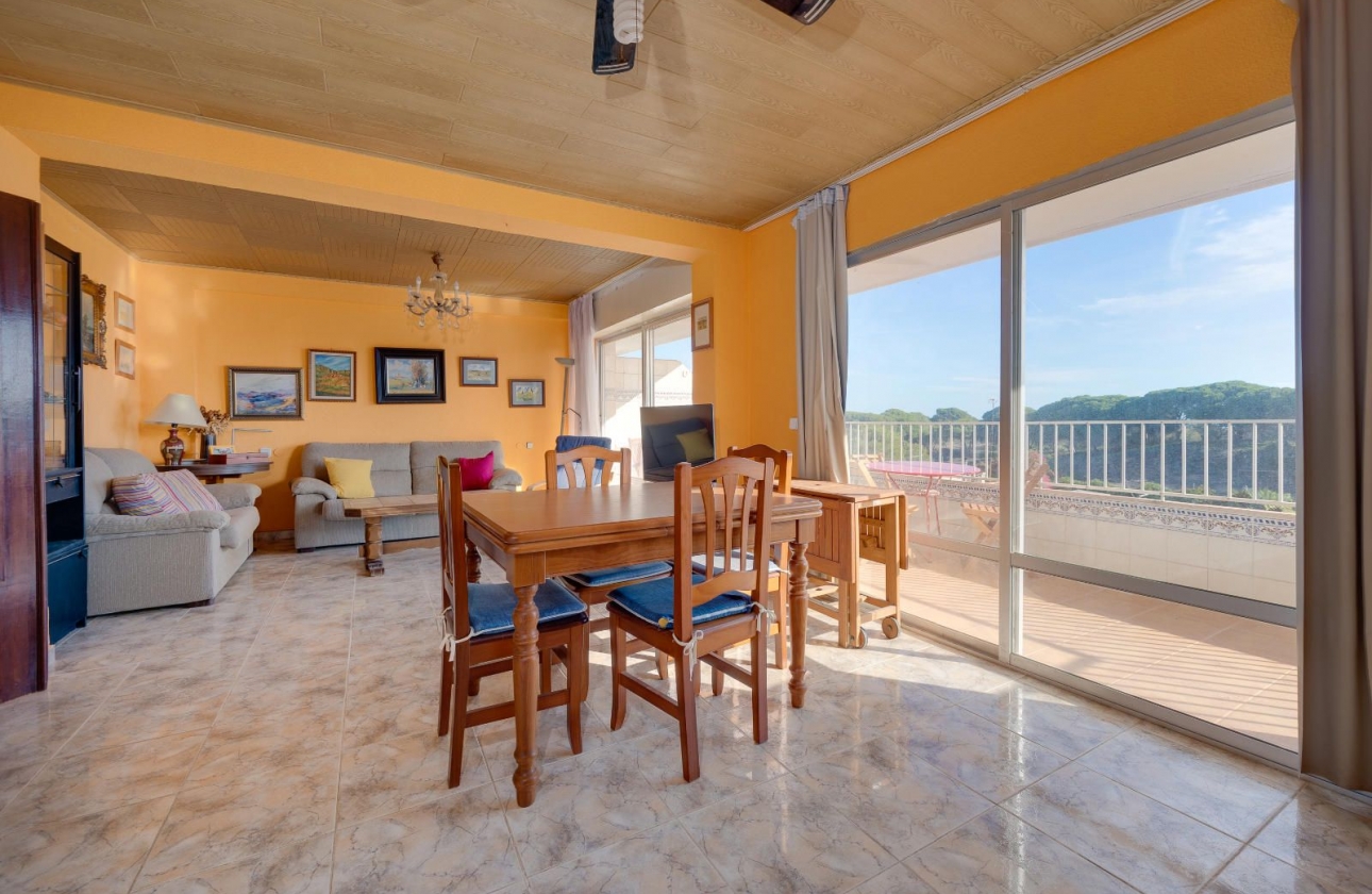 Resale - Apartment - Guardamar del Segura - Pinomar