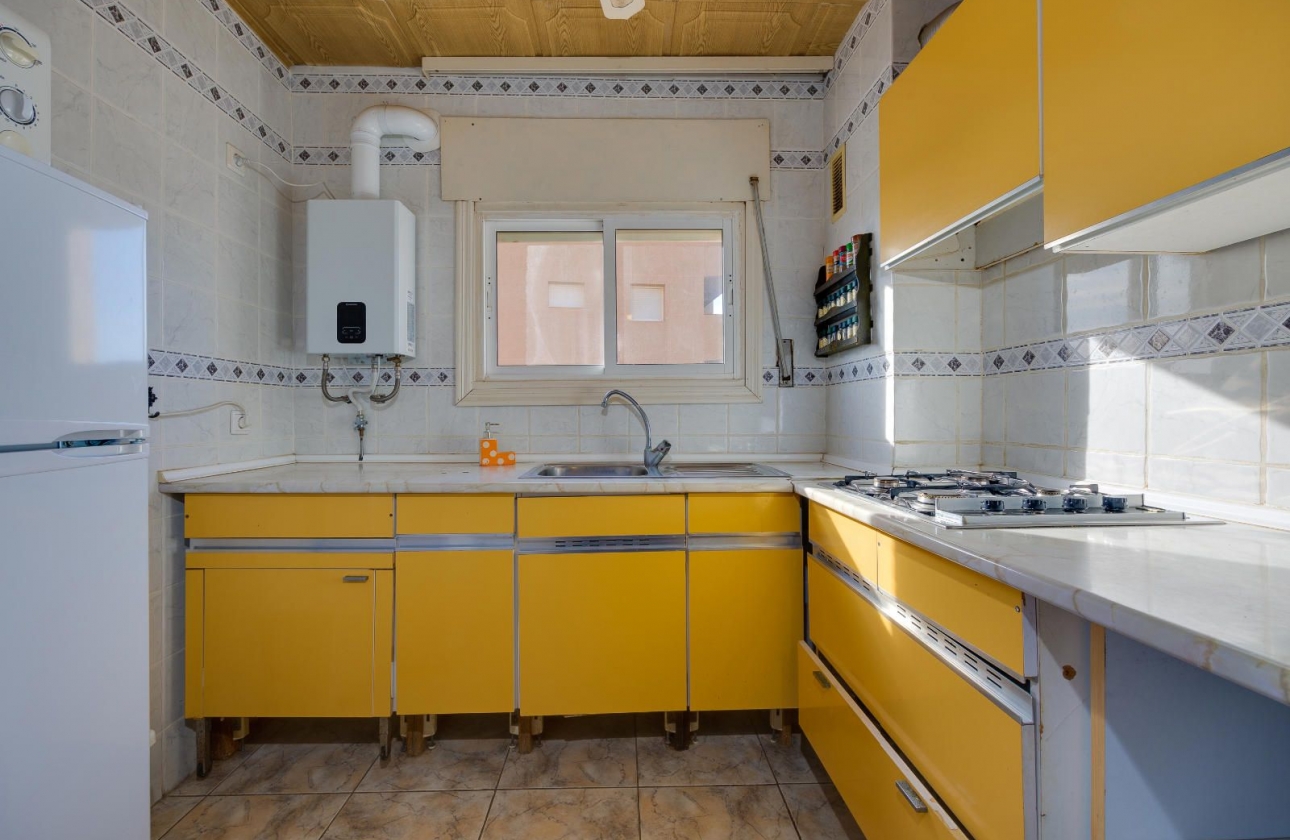 Resale - Apartment - Guardamar del Segura - Pinomar