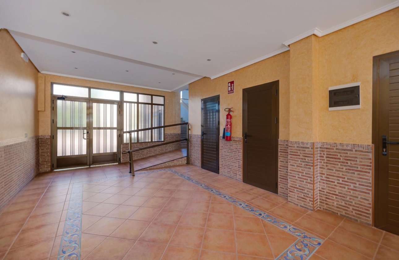 Resale - Apartment - Guardamar del Segura - Pinomar