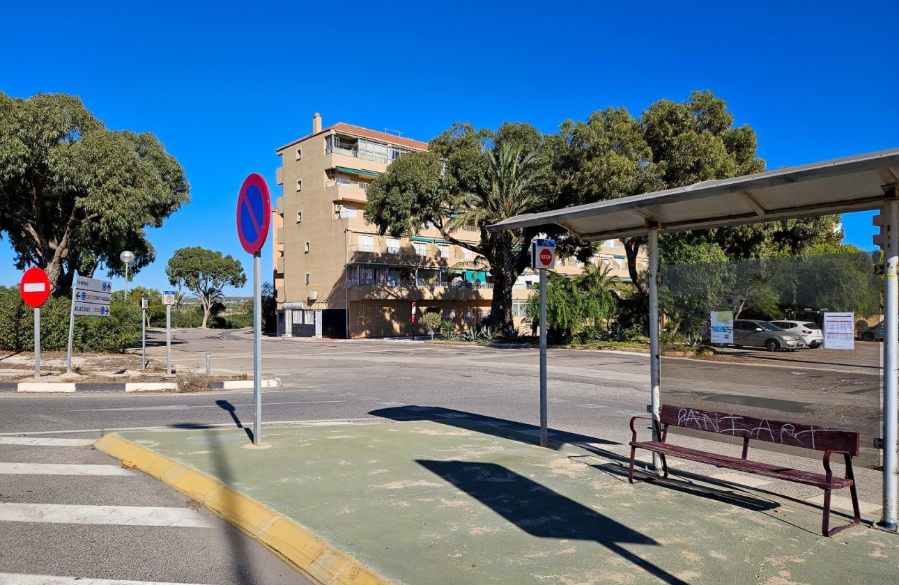 Resale - Apartment - Guardamar del Segura - Pinomar