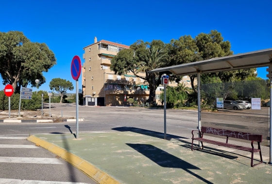 Resale - Apartment - Guardamar del Segura - Pinomar