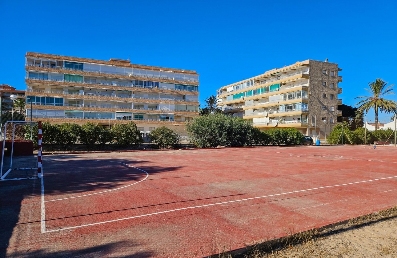 Resale - Apartment - Guardamar del Segura - Pinomar