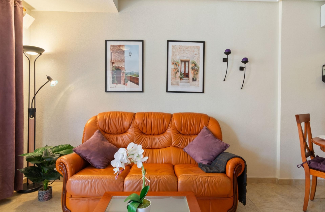 Resale - Duplex - Torrevieja - Aguas Nuevas