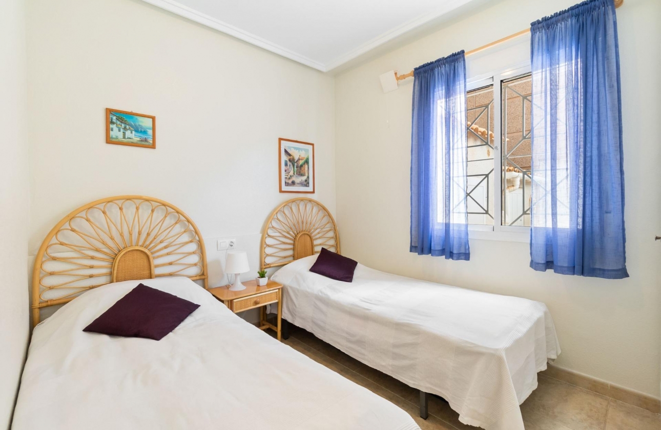 Resale - Duplex - Torrevieja - Aguas Nuevas