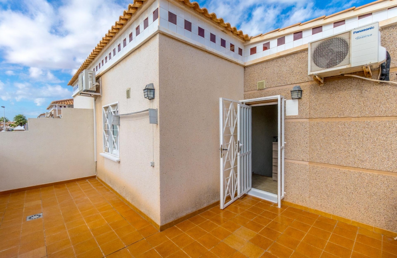 Resale - Duplex - Torrevieja - Aguas Nuevas