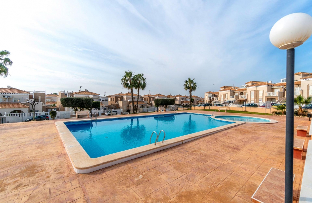 Resale - Duplex - Torrevieja - Aguas Nuevas