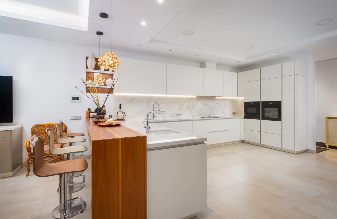 Obra nueva - Villa - Estepona