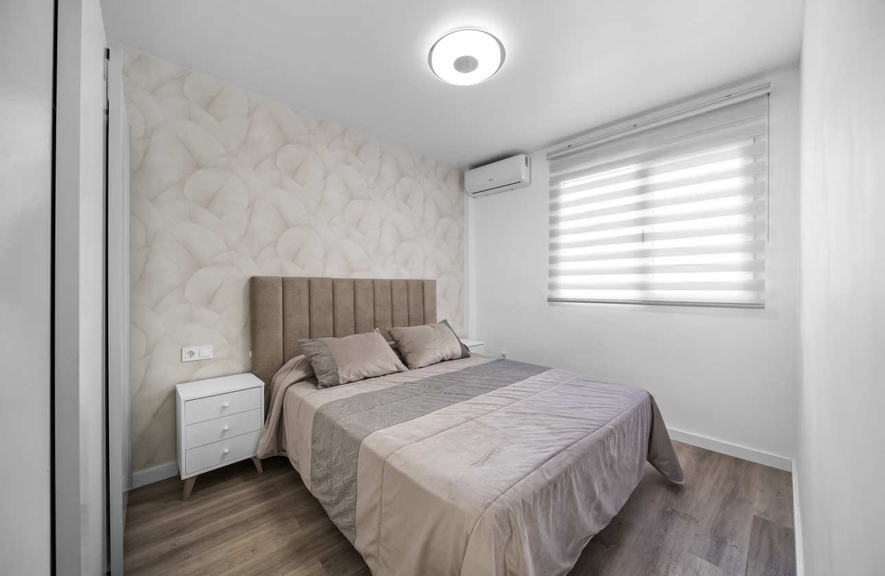 Resale - Apartment - Torrevieja - Centro