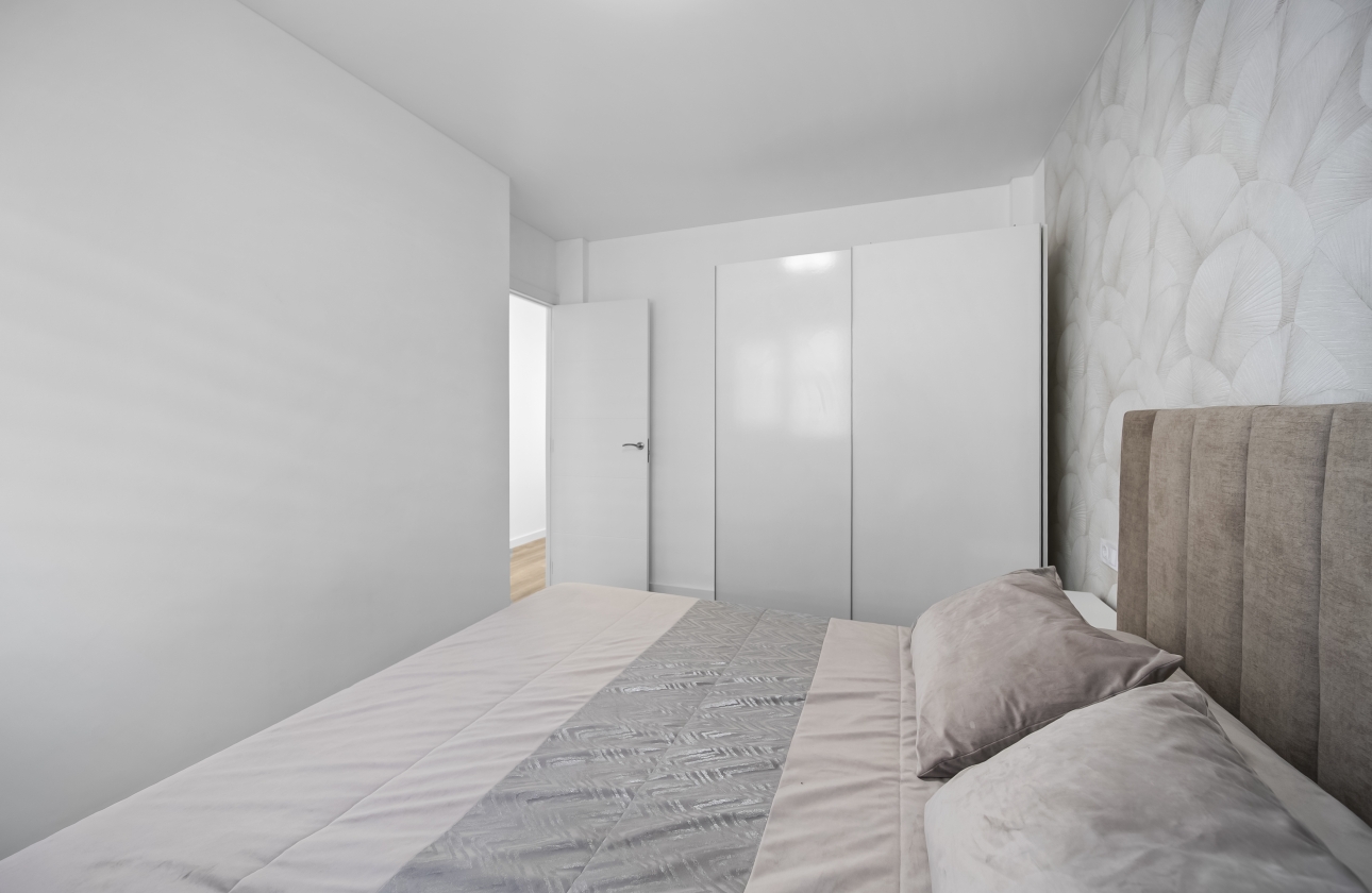 Resale - Apartment - Torrevieja - Centro