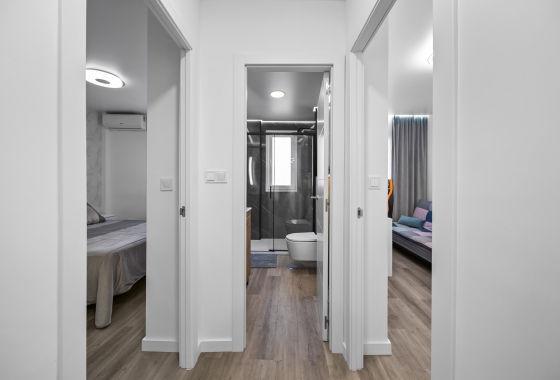 Resale - Apartment - Torrevieja - Centro