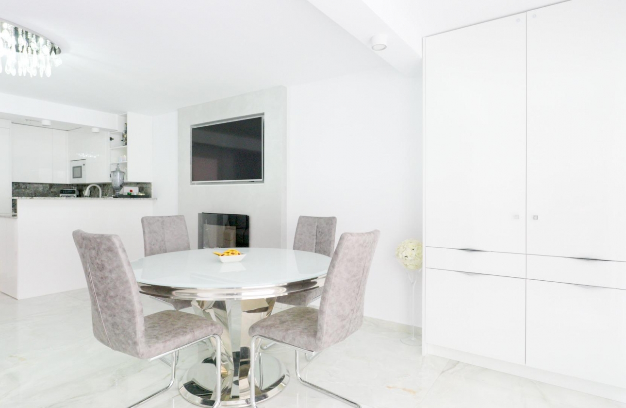 Resale - Townhouse - Torrevieja - Punta Prima