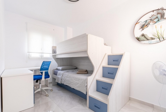 Resale - Townhouse - Torrevieja - Punta Prima