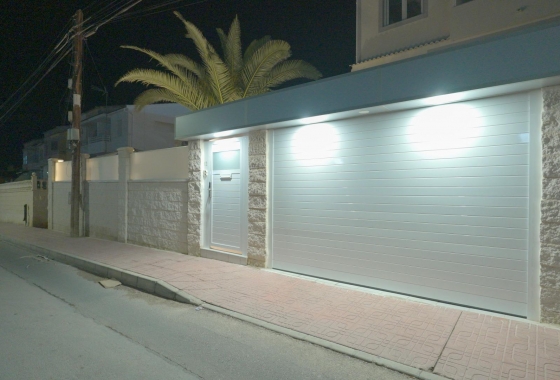 Resale - Townhouse - Torrevieja - Punta Prima