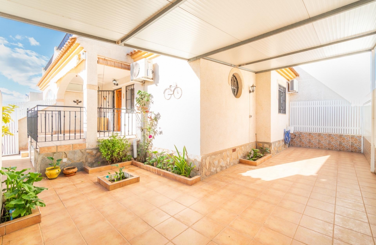 Resale - Terraced house - Orihuela Costa - Playa Flamenca