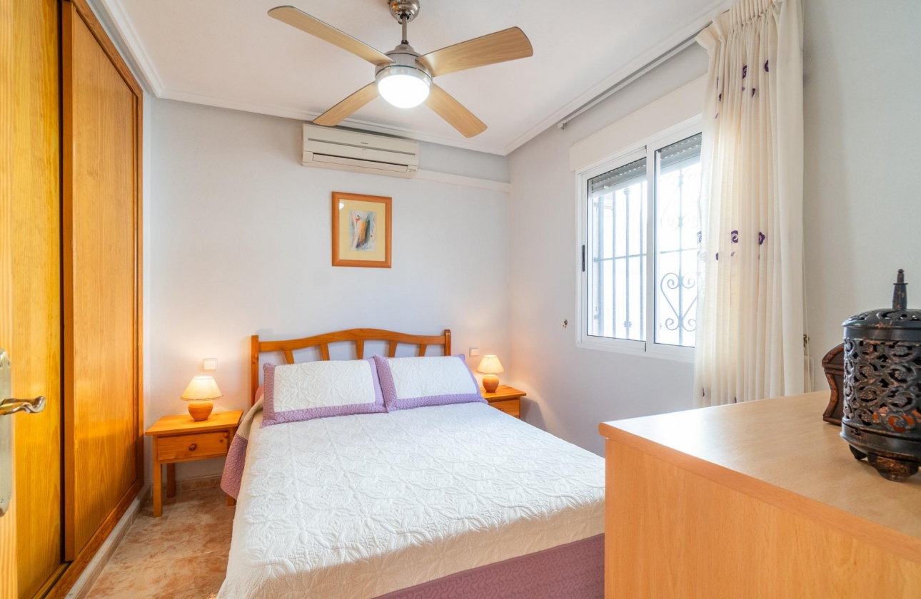 Resale - Terraced house - Orihuela Costa - Playa Flamenca