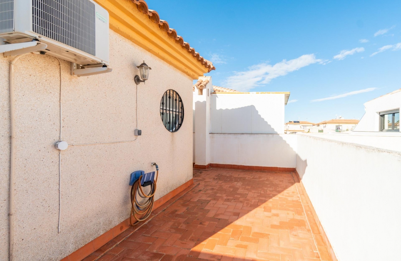 Resale - Terraced house - Orihuela Costa - Playa Flamenca