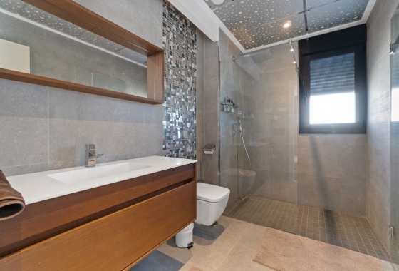 Resale - Villa - Orihuela Costa - Aguamarina