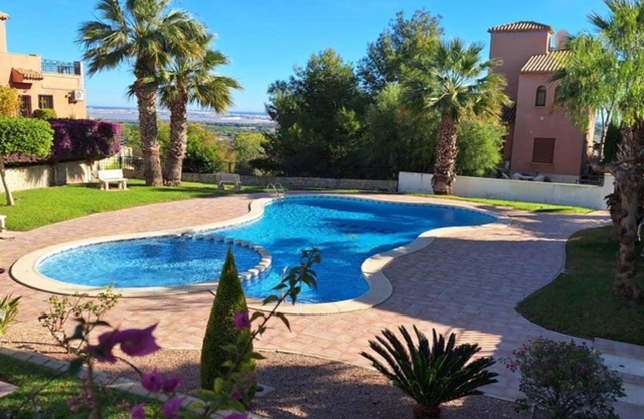 Resale - Villa - San Miguel de Salinas