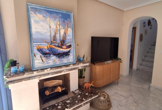 Resale - Villa - San Miguel de Salinas