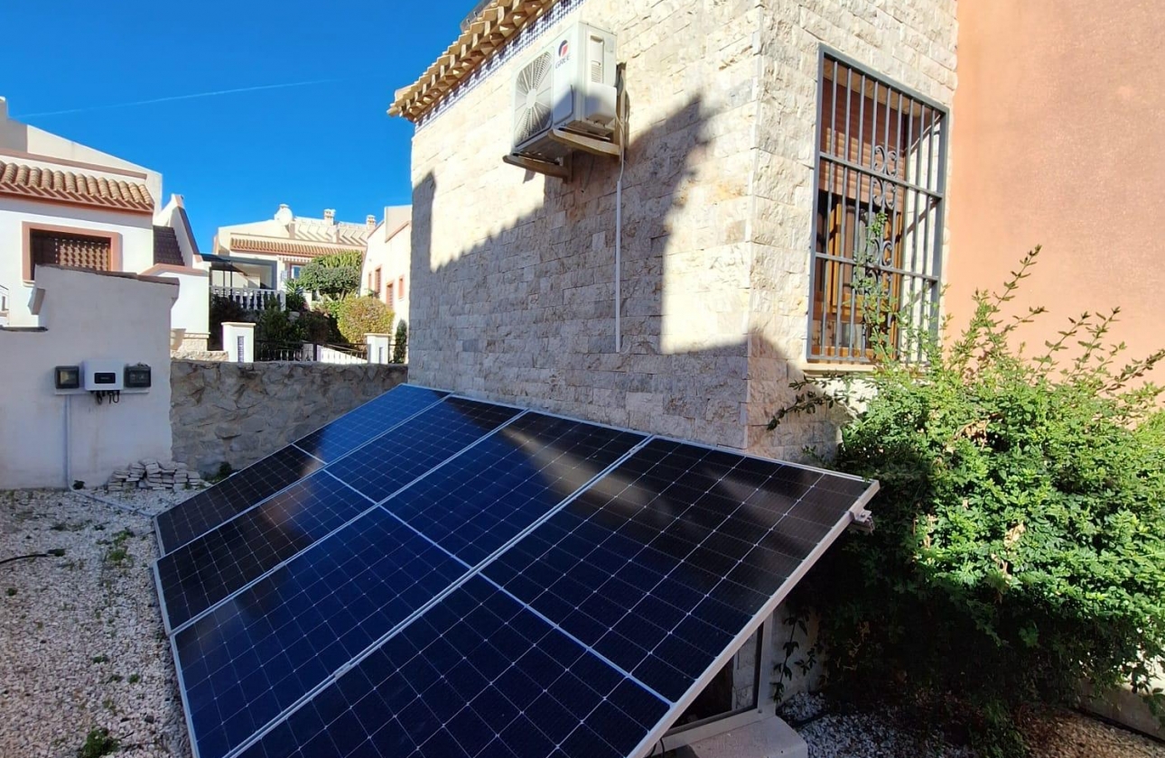 Resale - Villa - San Miguel de Salinas