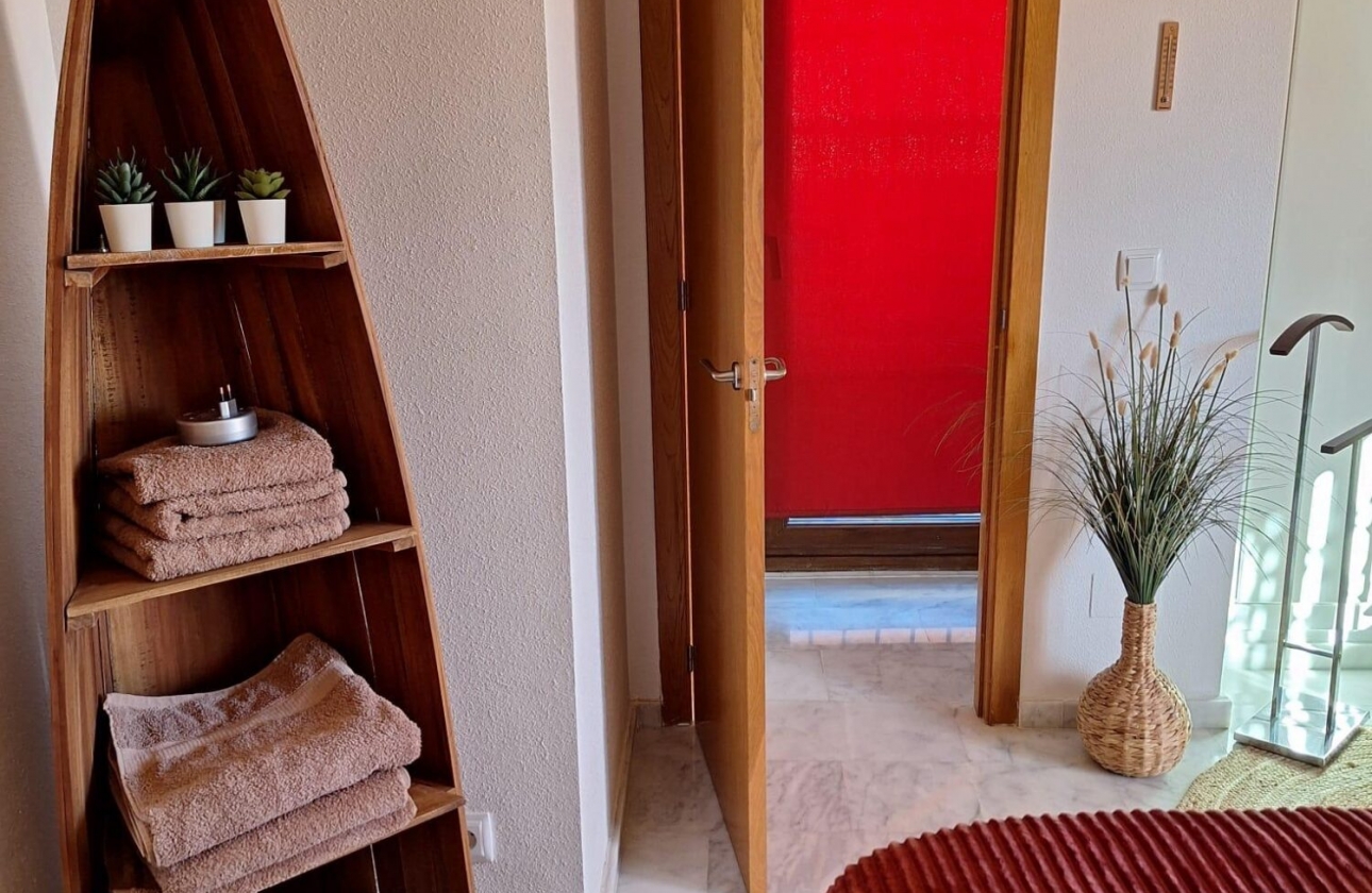 Resale - Villa - San Miguel de Salinas