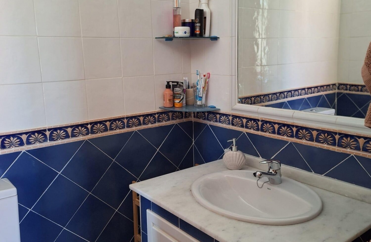 Resale - Villa - San Miguel de Salinas