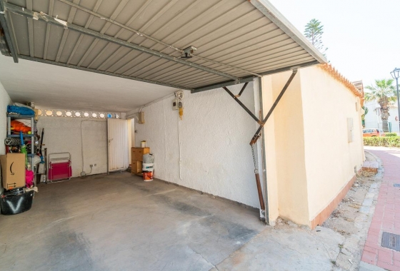 Resale - Villa - Torrevieja - Playa de la mata