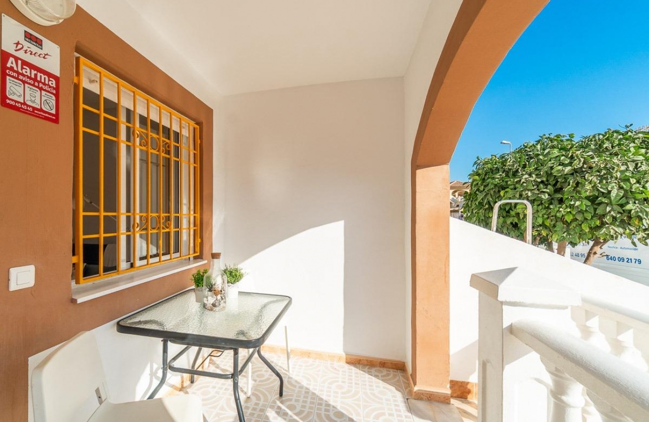 Resale - Villa - Torrevieja - El limonar