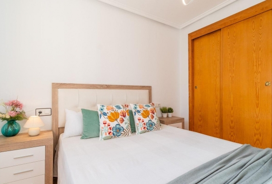 Resale - Villa - Torrevieja - El limonar